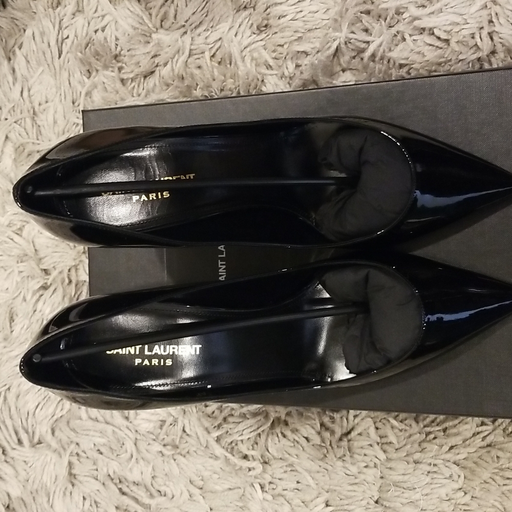 New Saint Laurent pumps